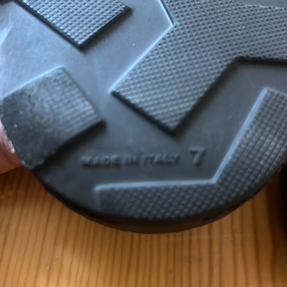 BALLY Sliders - Picture 8 of 8